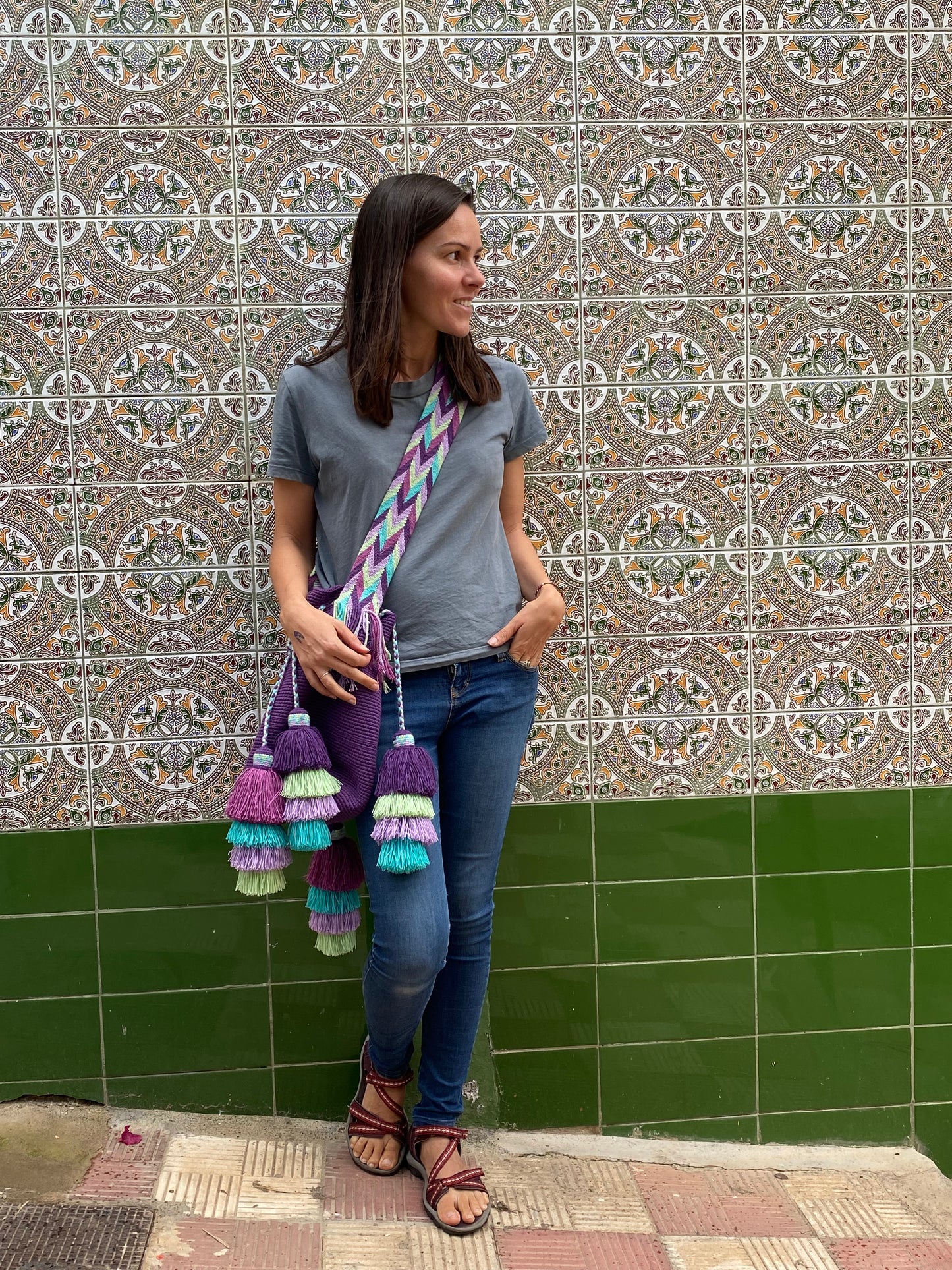 Bolso Wayuu Morada Pompom